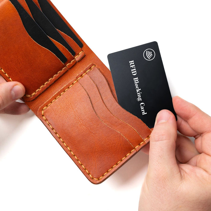RFID BLOCKING CARD