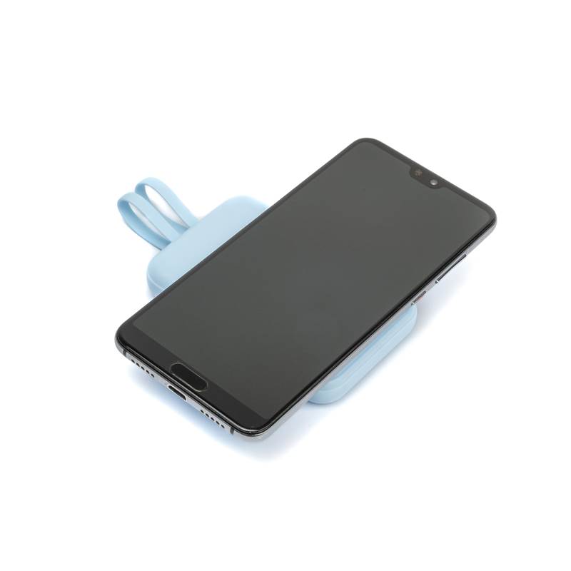 Powerbank with wireless charger - Image 9