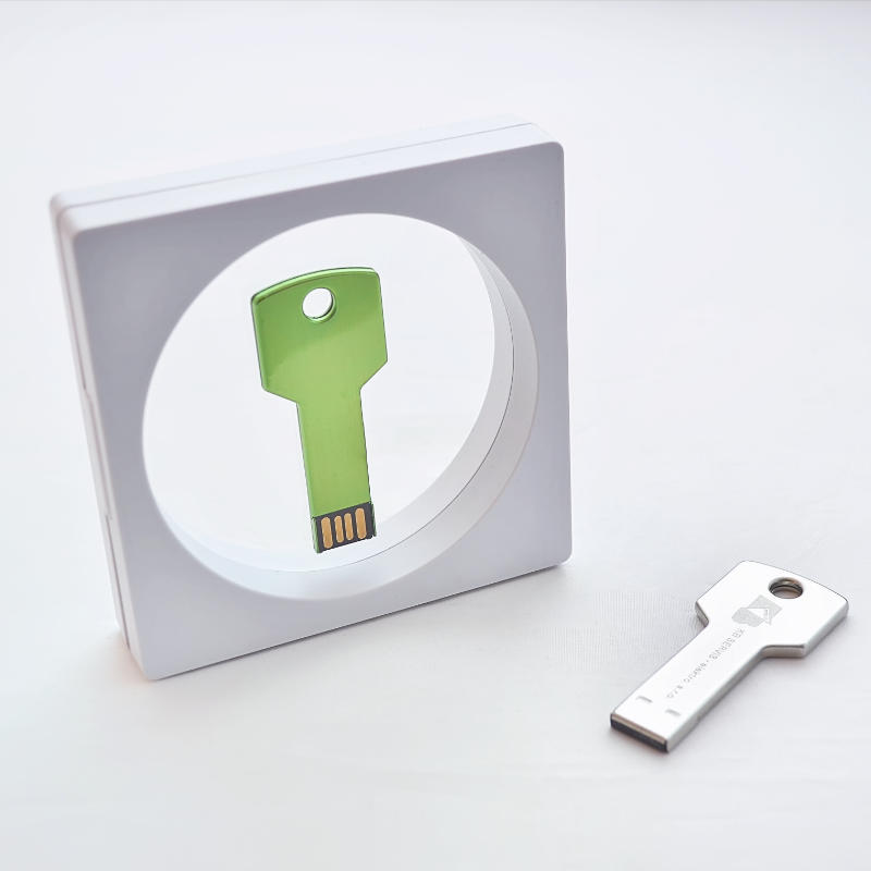 USB STICK IN A GIFT FRAME